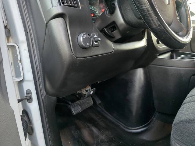 2020 GMC Savana 2500