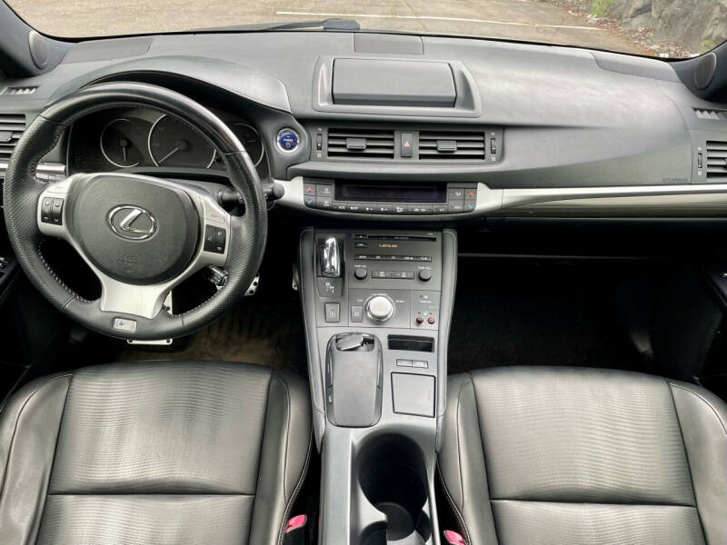 2012 Lexus CT 200h Premium