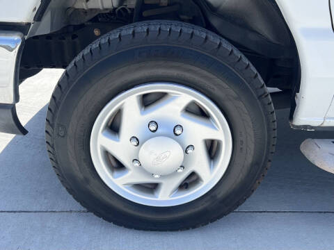2014 Ford E-Series
