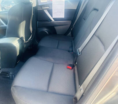 2012 Mazda MAZDA3 s Touring