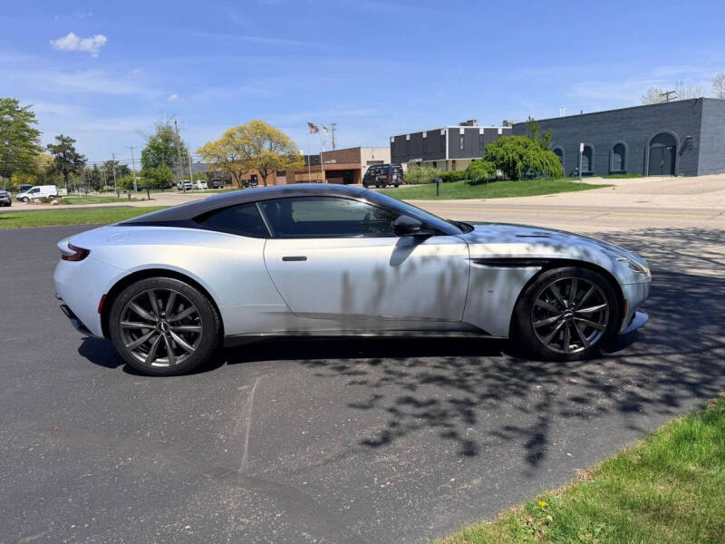 2018 Aston Martin DB11 V12