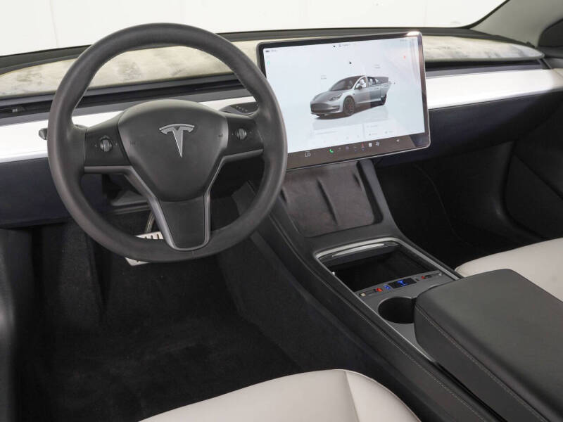 2023 Tesla Model 3 Performance