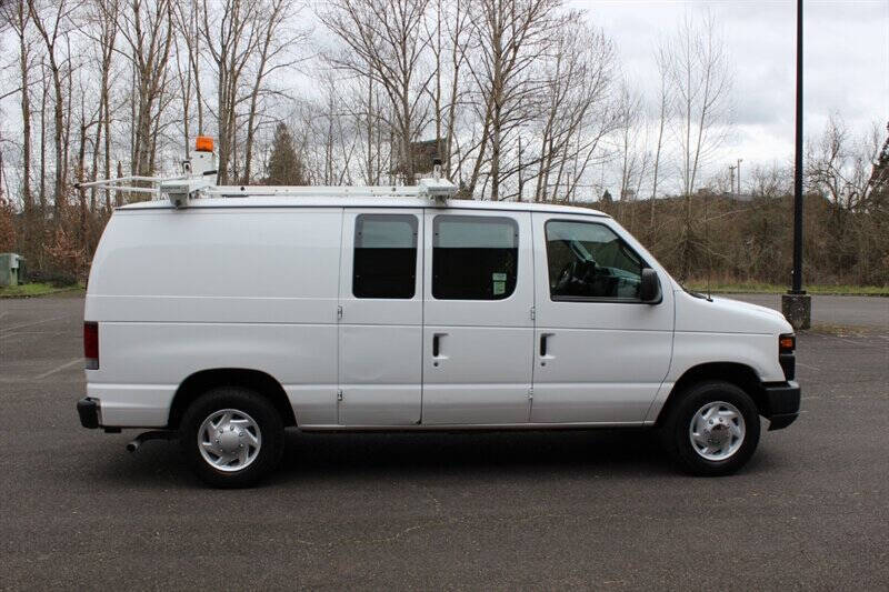 2013 Ford E-Series E-150