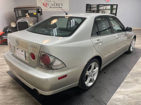 2001 Lexus IS 300