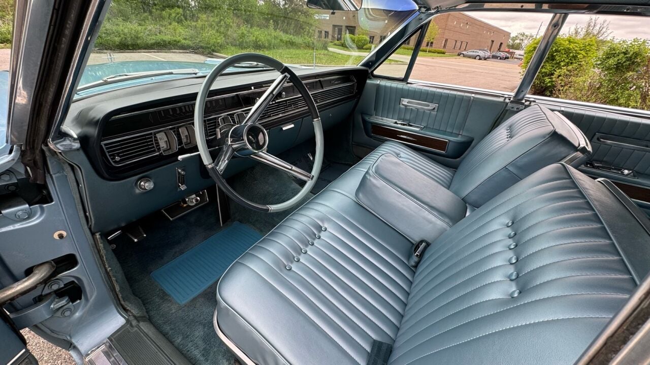 1964 Lincoln Continental 2