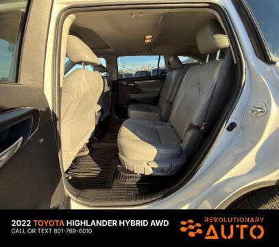 2022 Toyota Highlander Hybrid Limited