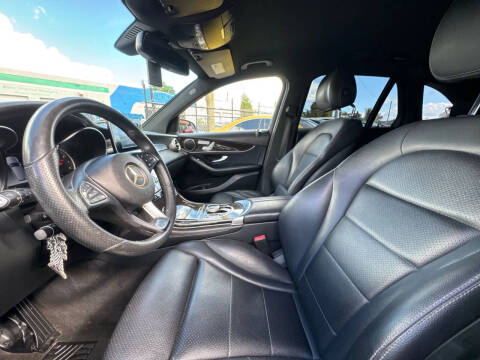 2018 Mercedes-Benz GLC GLC 300 4MATIC