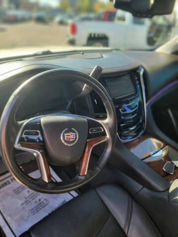 2015 Cadillac Escalade ESV Luxury