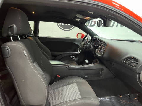 2022 Dodge Challenger SXT