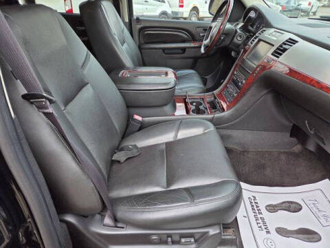 2013 Cadillac Escalade Premium