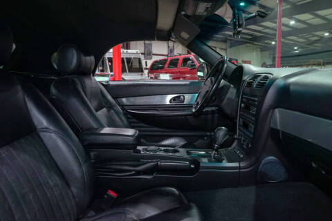 2004 Ford Thunderbird Deluxe