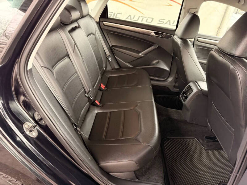 2017 Volkswagen Passat 1.8T SE