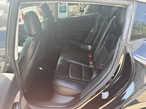 2019 Tesla Model 3 Mid Range