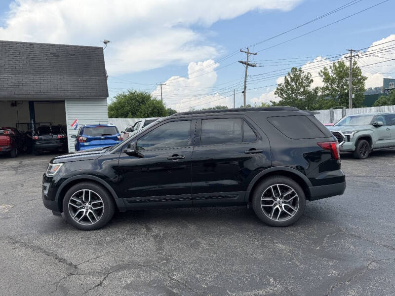 2017 Ford Explorer Sport
