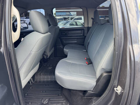 2017 RAM 1500 Express