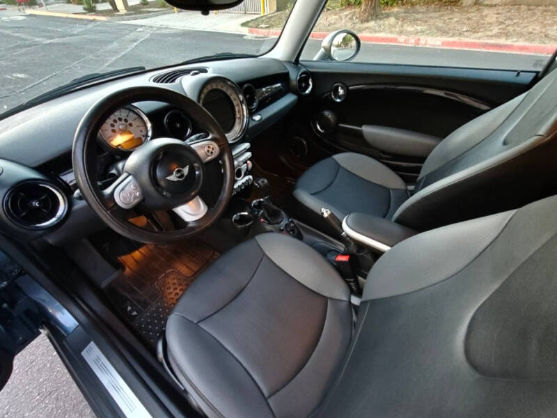 2010 MINI Cooper