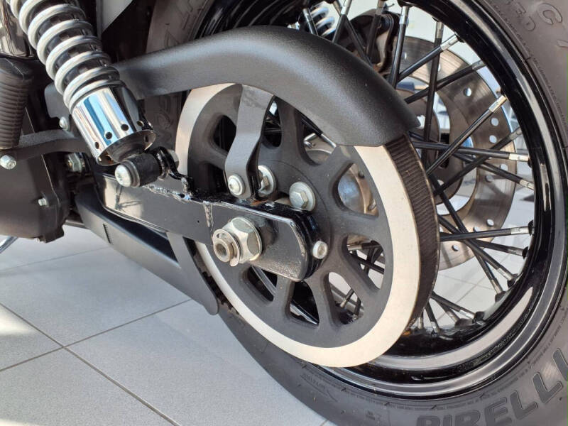 2017 Harley-Davidson Dyna Street Bob