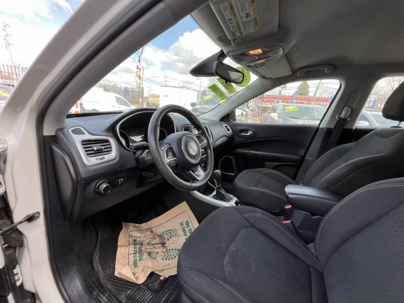 2017 Jeep Compass Sport