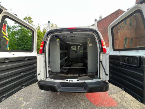 2018 Chevrolet Express 2500