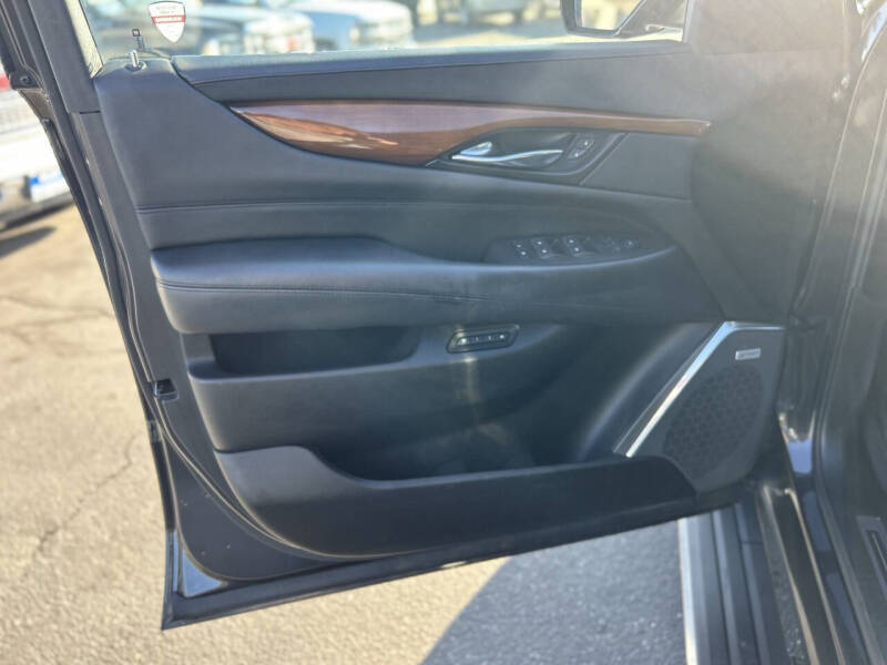 2016 Cadillac Escalade ESV Premium Collection