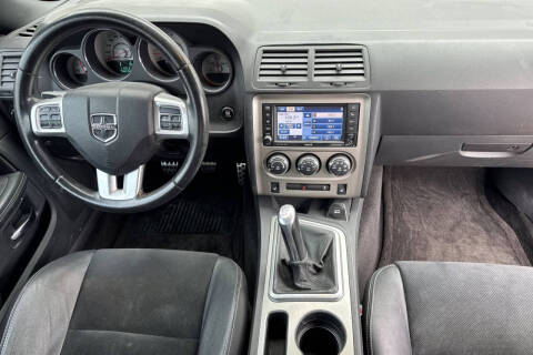 2011 Dodge Challenger SRT8 392