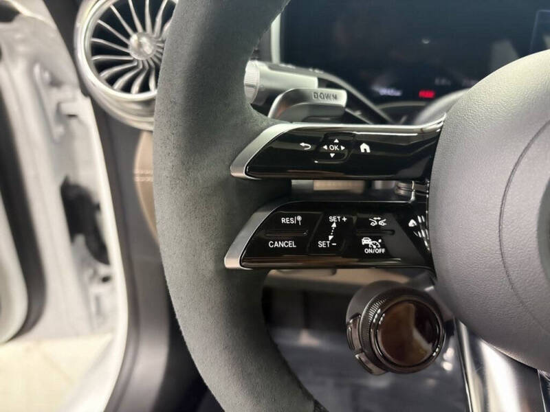 2024 Mercedes-Benz AMG GT 63