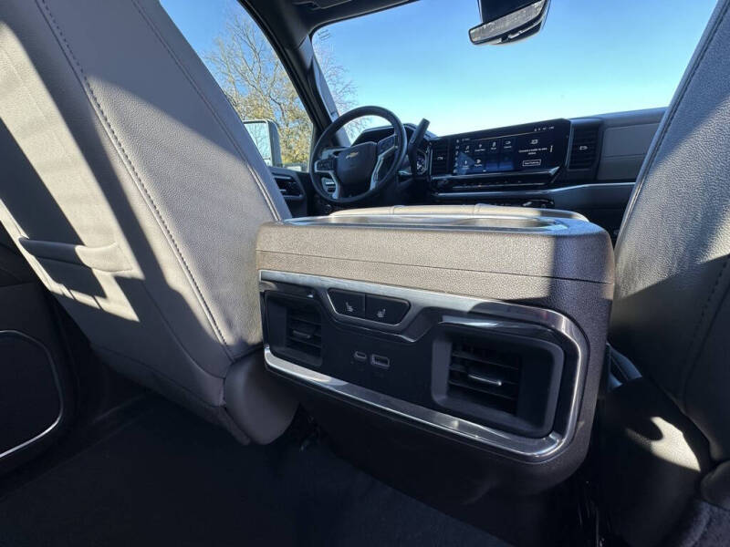 2025 Chevrolet Silverado 3500HD