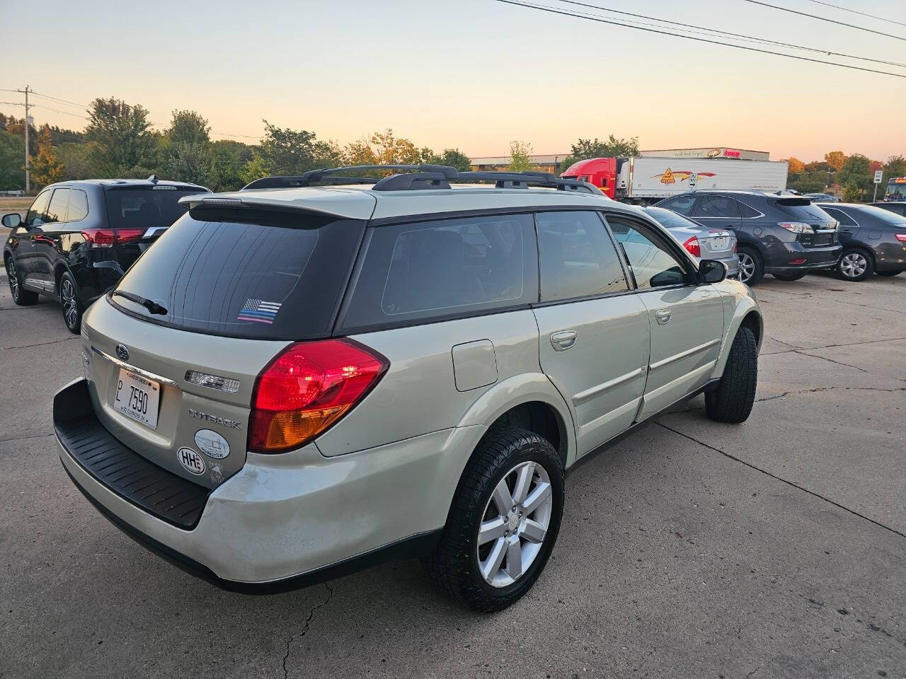 2006 Subaru Outback for sale at Quantum Auto Co in Plainfield, IL