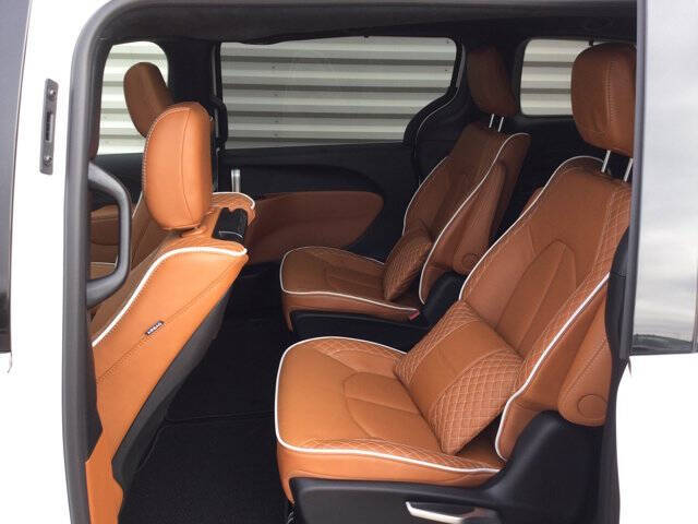 2026 Chrysler Pacifica Pinnacle