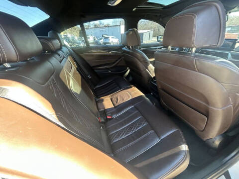 2018 BMW 5 Series 540i