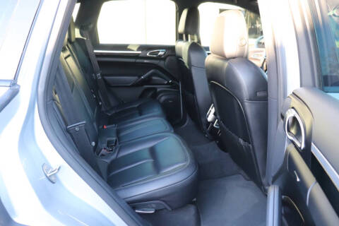 2016 Porsche Cayenne S