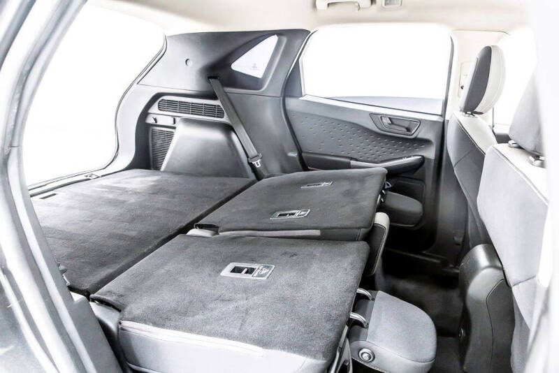 2020 Ford Escape S