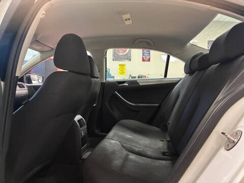 2015 Volkswagen Jetta