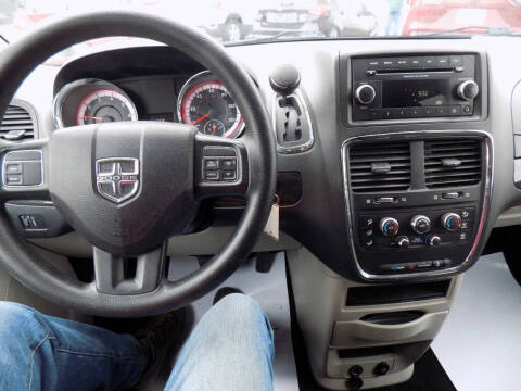 2016 Dodge Grand Caravan SE