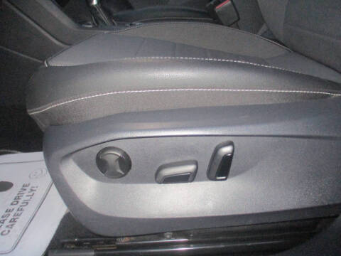 2023 Volkswagen Taos SE 4Motion