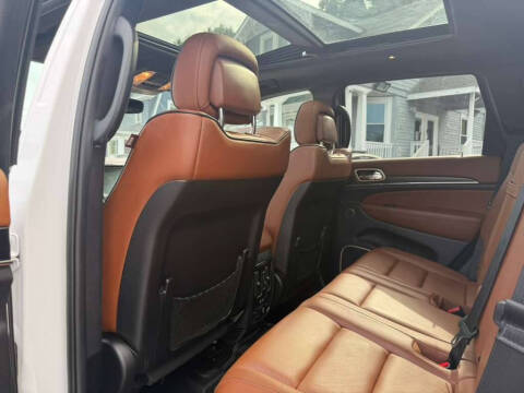 2017 Jeep Grand Cherokee Summit