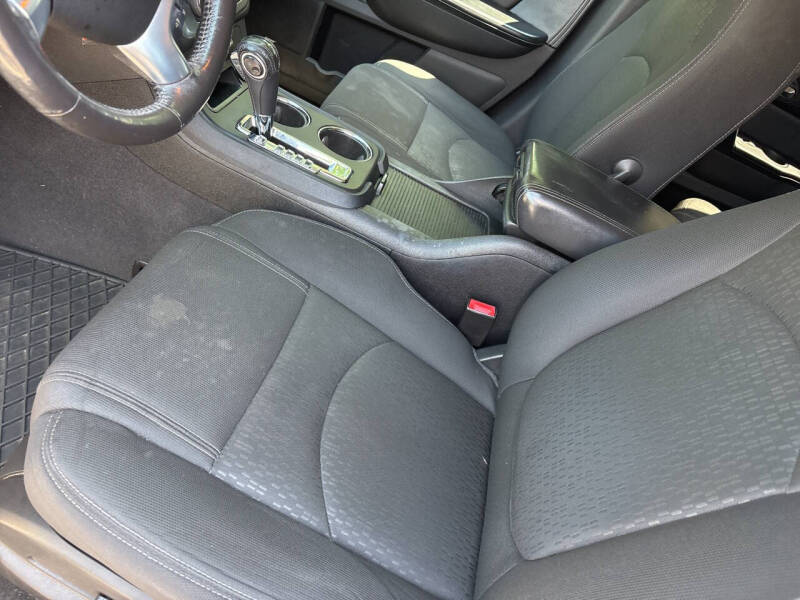 2014 GMC Acadia SLE-2