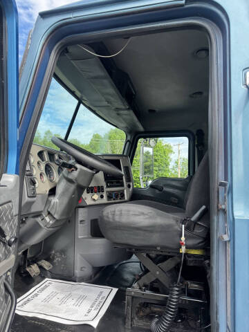 2013 Mack Granite