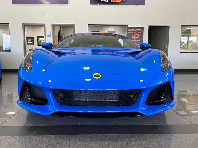2025 Lotus Emira 8