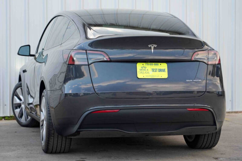2024 Tesla Model Y Long Range