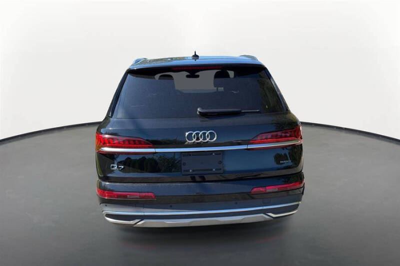 2024 Audi Q7 quattro Premium Plus 45 TFSI