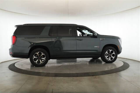 2025 GMC Yukon XL AT4
