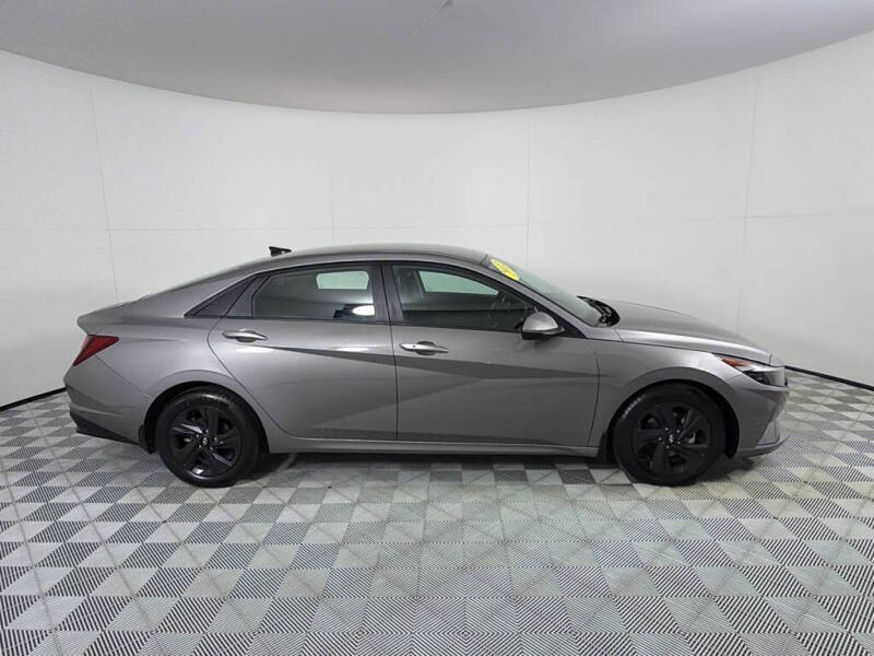 2022 Hyundai Elantra