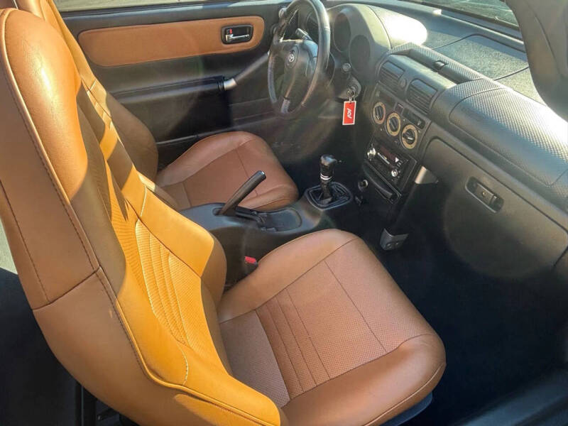 2002 Toyota MR2 Spyder