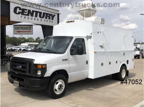 2010 Ford E-Series Chassis for sale at CENTURY TRUCKS & VANS in Grand Prairie TX