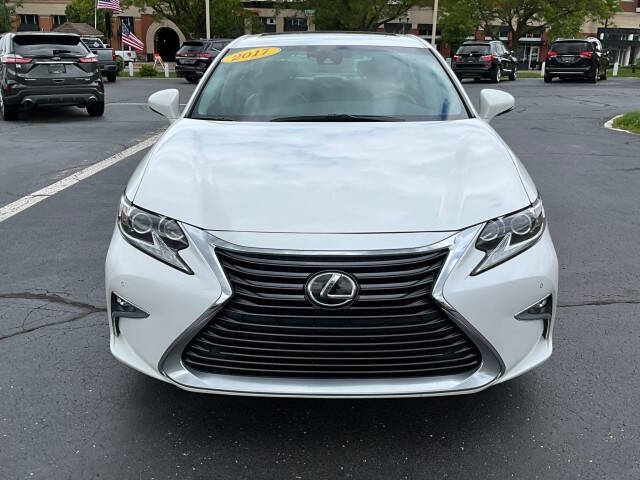 White 2017 Lexus ES 350 Base 4dr Sedan 2