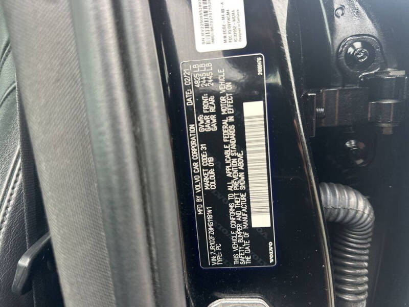 2021 Volvo S60 T5 Momentum