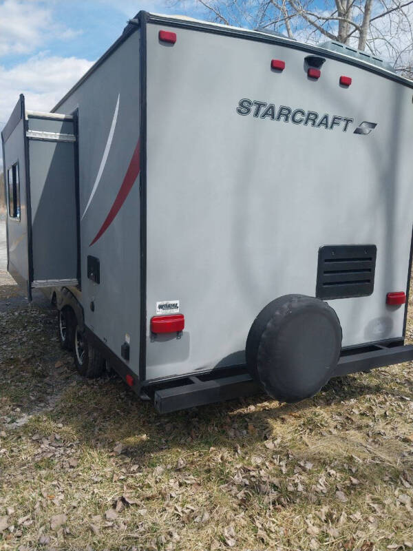2016 Starcraft Marine Launch