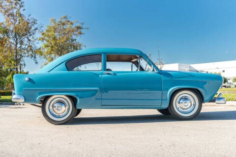 1951 Kaiser Henry-J Coupe