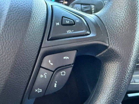 2020 Ford Edge SE